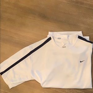 Men’s Nike White DRIFIT Workout Shirt, Size XL